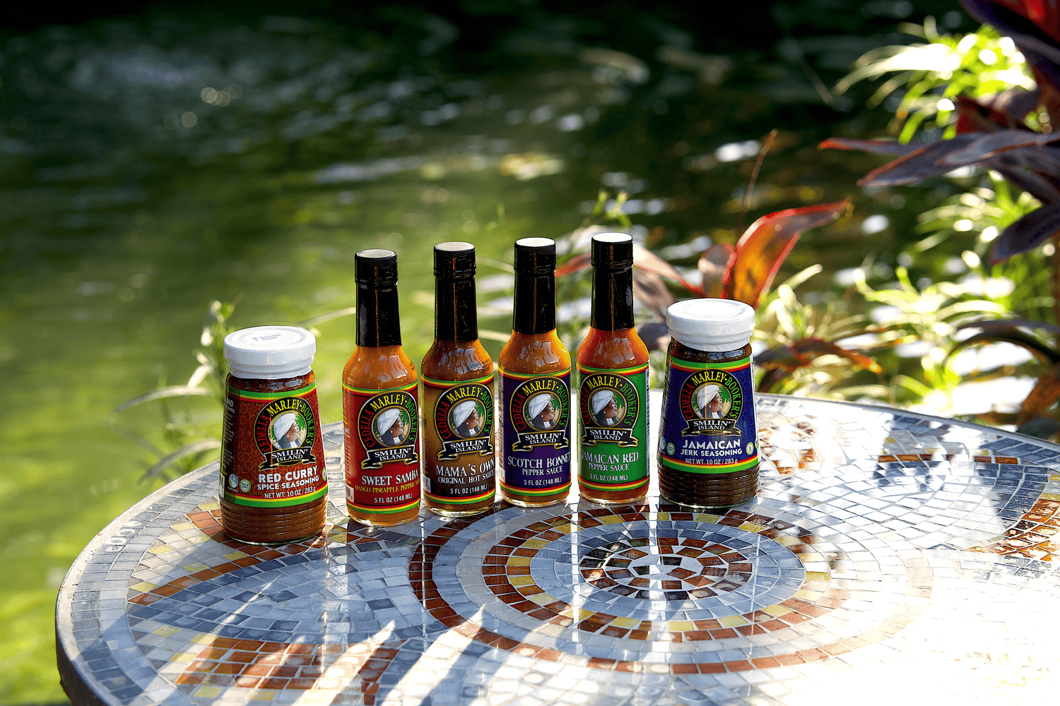Smilin Island Deluxe Flavor Bundle – 6-Pack (4 Sauces + 2 Seasonings)